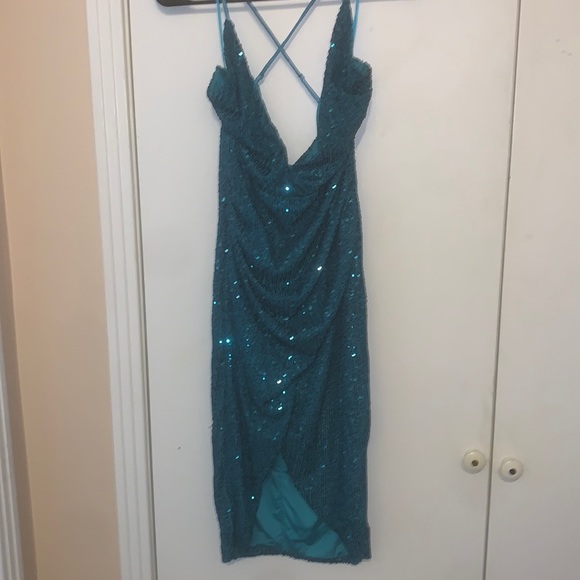 New Fashion Nova Champagne taste size L - Picture 1 of 4